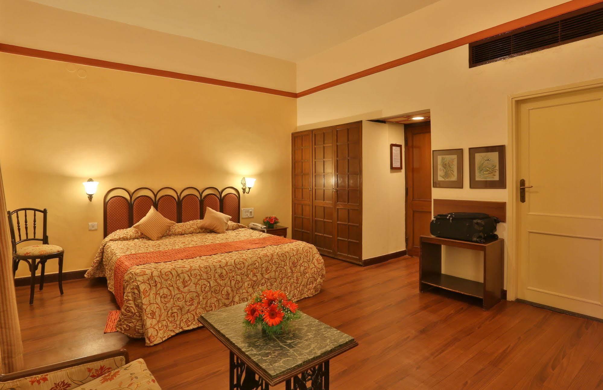 Hotel Mandovi Panaji Exterior photo