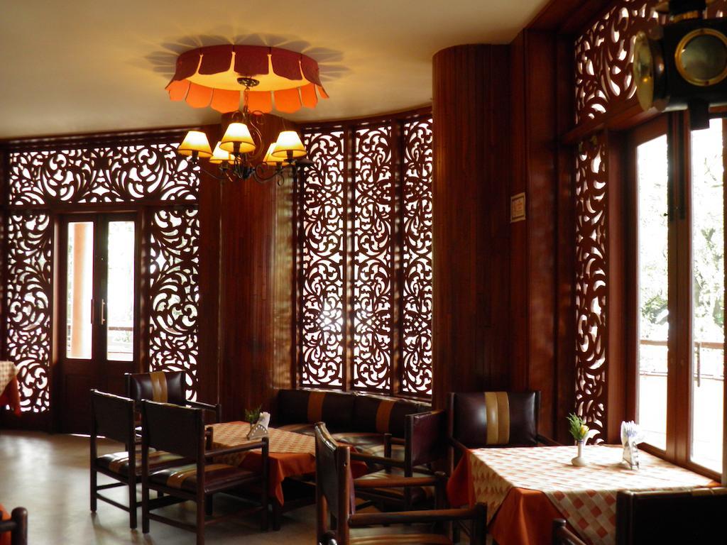 Hotel Mandovi Panaji Exterior photo
